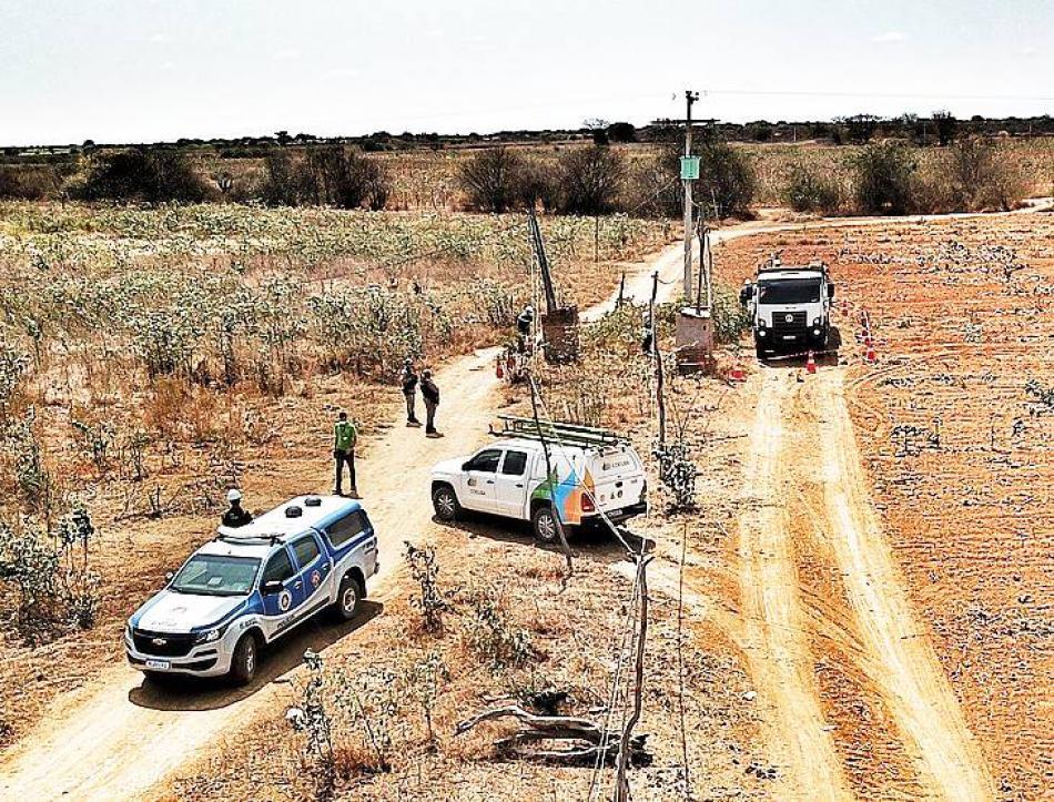 Ibititá: "Gato" de energia em fazenda de cebola e milho é descoberto 