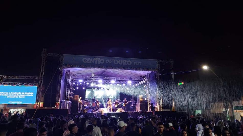 Gentio do Ouro Fest: Mesmo sob chuva, primeiro dia do evento é marcado por grande público