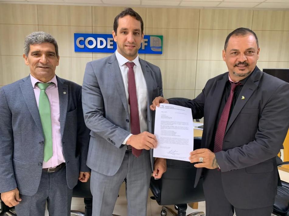 Vereador Ruyzinho se reúne com a presidente do FNDE e o diretor da CODEVASF em Brasília