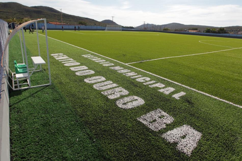 Gentio do Ouro: Estádio Municipal será contemplando com iluminação em led