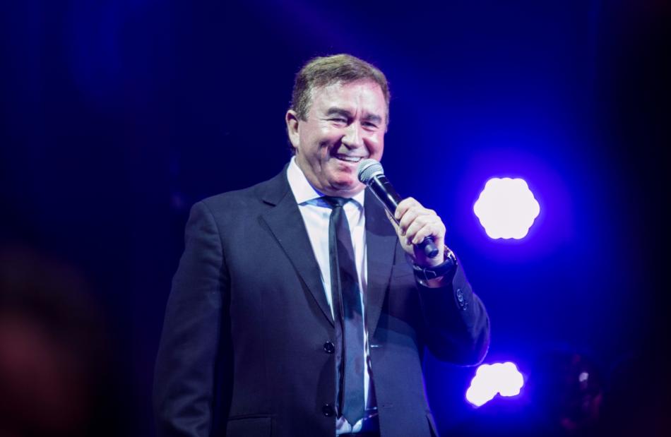 Confirmado: Amado Batista no São João de Irecê 2019