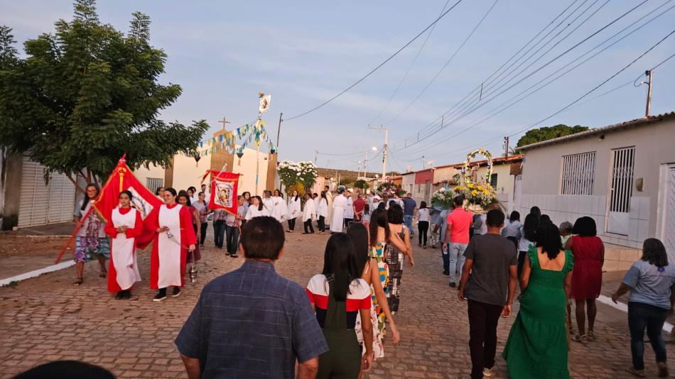 Itajubaquara: Dia de São João Batista é celebrado com missa e procissão