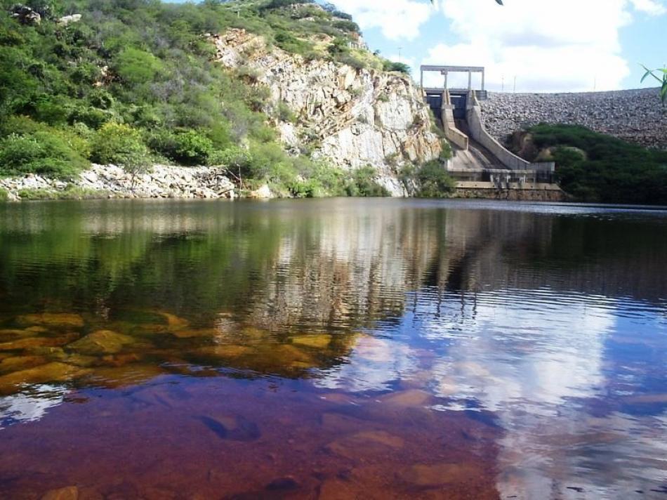 Barragem de Mirorós reforça abastecimento na região de Irecê