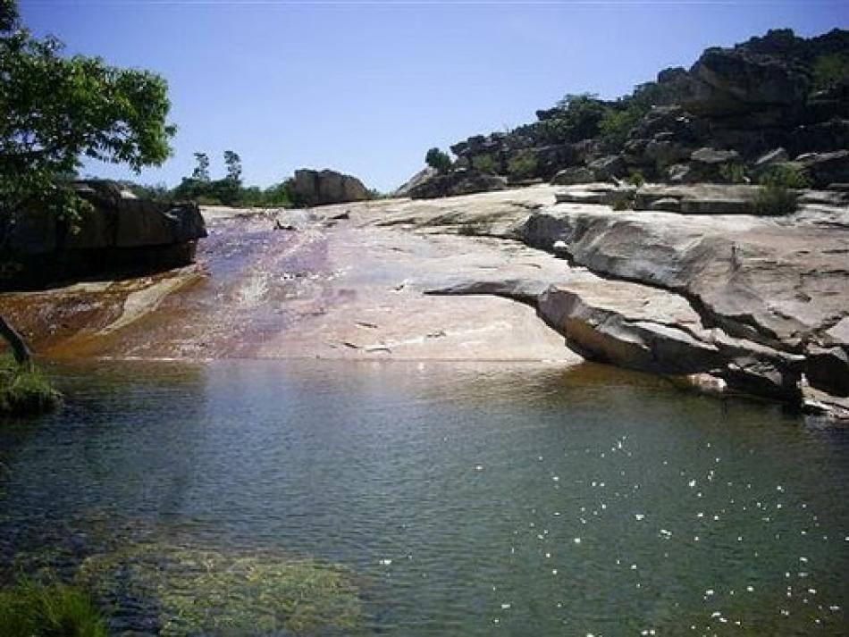 Prefeitura de Gentio do Ouro proíbe acesso aos balneários