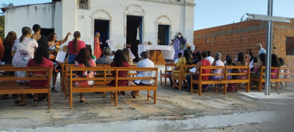 Santo Inácio: Padroeiro reúne centenas de devotos em missa e procissão tradicional