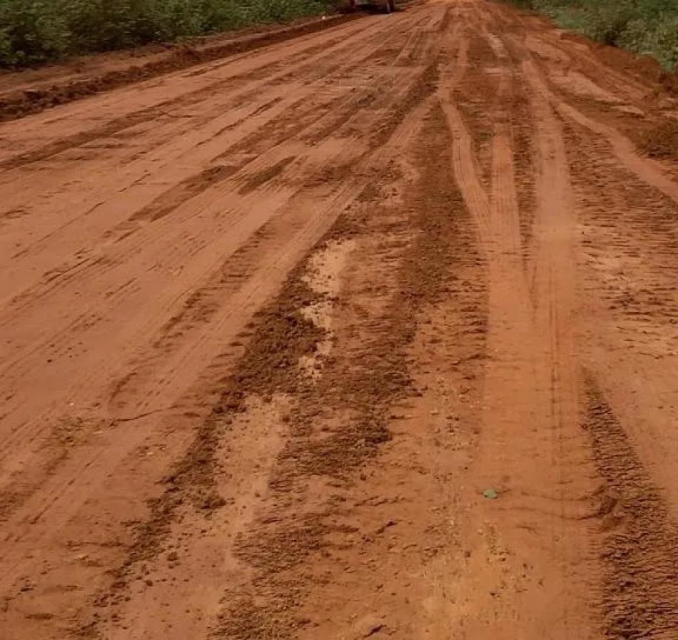 Seinfra garante 40 km de pavimentação na BA-210 entre Xique-Xique e Sento Sé