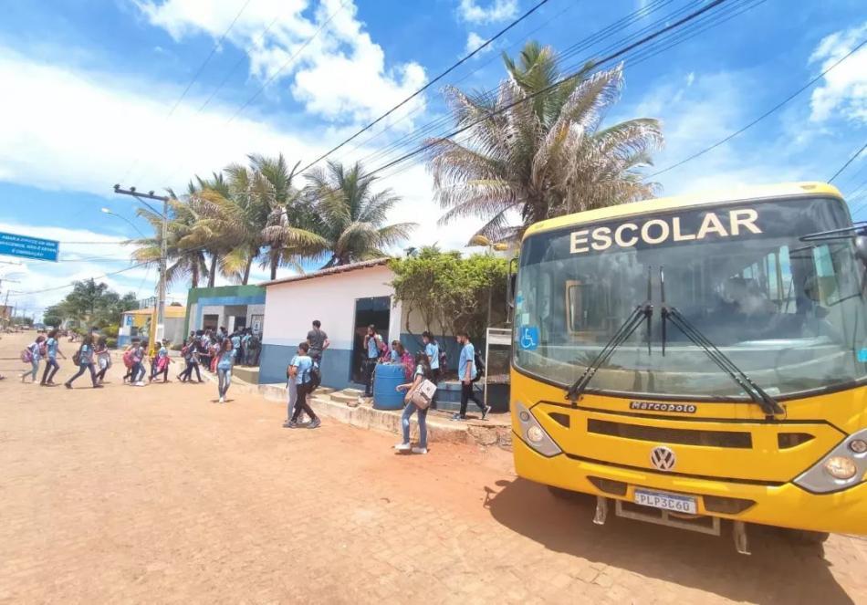 Gentio do Ouro: Ano letivo começou nas escolas da rede municipal nesta segunda-feira (7)