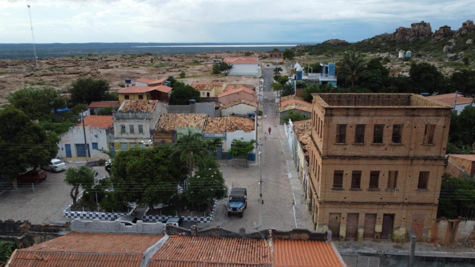 Distrito de Santo Inácio recebe sinalização turística para facilitar acesso as atrações