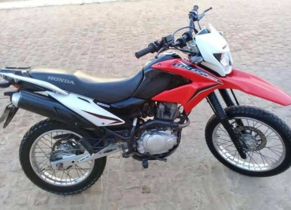 Gentio do Ouro: Jovem tem moto tomada por assalto na BR-330