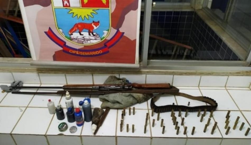 Armas de fogo são apreendidas pela polícia em Xique-Xique