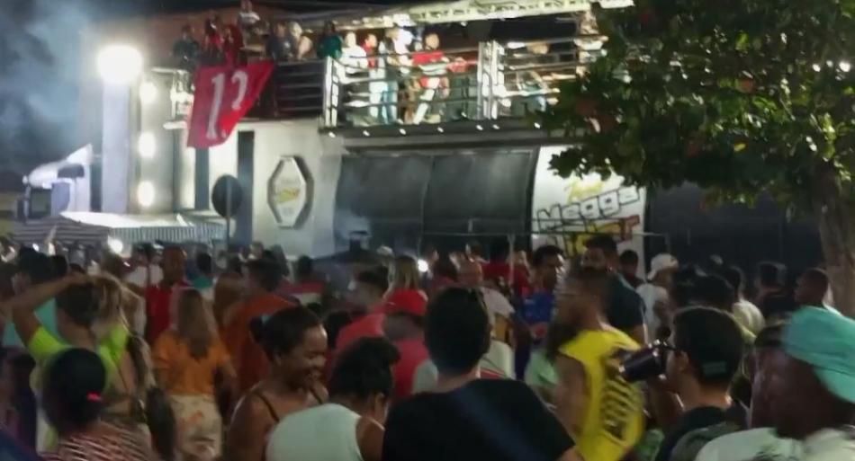 Pegou pressão! Em Xique-Xique, festa da vitória do PT leva multidão para Avenida J. Seabra