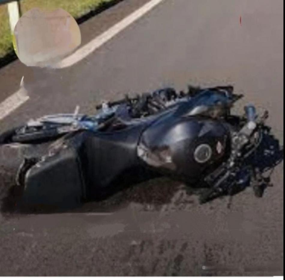 Irecê: Dois homens morrem após carro colidir na traseira da moto que eles estavam