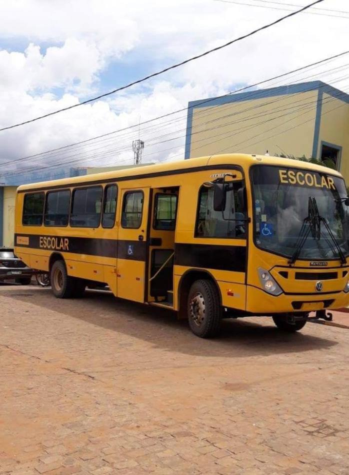 Prefeitura de Gentio do Ouro disponibiliza ônibus para inscritos da prova do Enem 2022