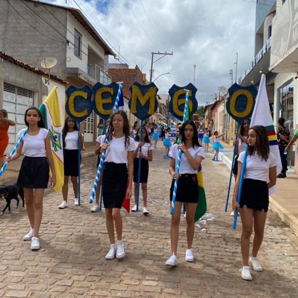 Gentio do Ouro: Desfile cívico marca comemorações dos 201 anos da Independência do Brasil