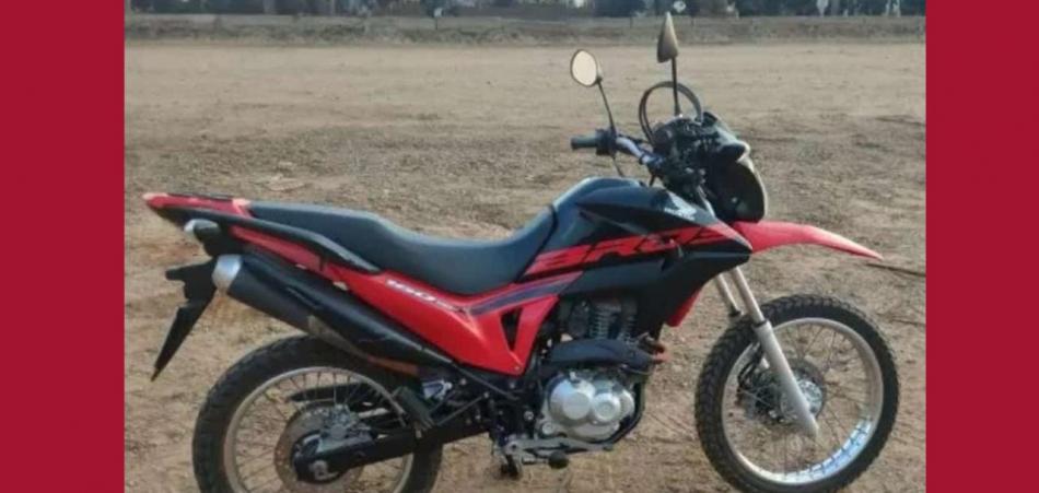 Moto é furtada em Gentio do Ouro de dentro da garagem do proprietário