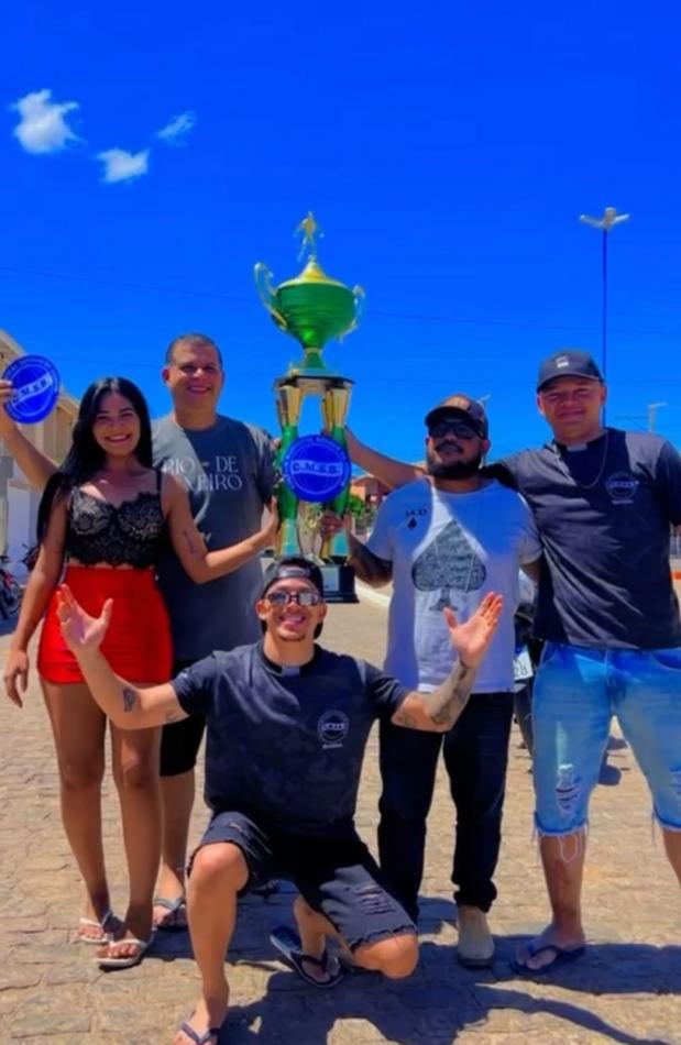 Xique-Xique: Colégio Municipal Senhor do Bonfim é o grande campeão do Concurso de Bandas Marciais