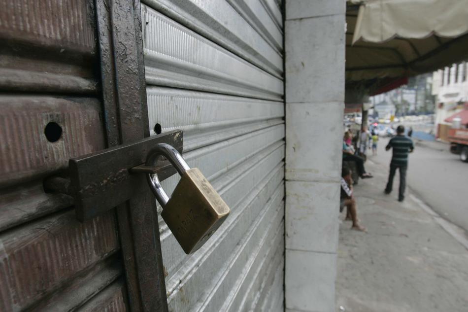 Gentio do Ouro: Alguns comércios fecharam as portas durante a convenção que homologou a chapa Robério e Alfredo