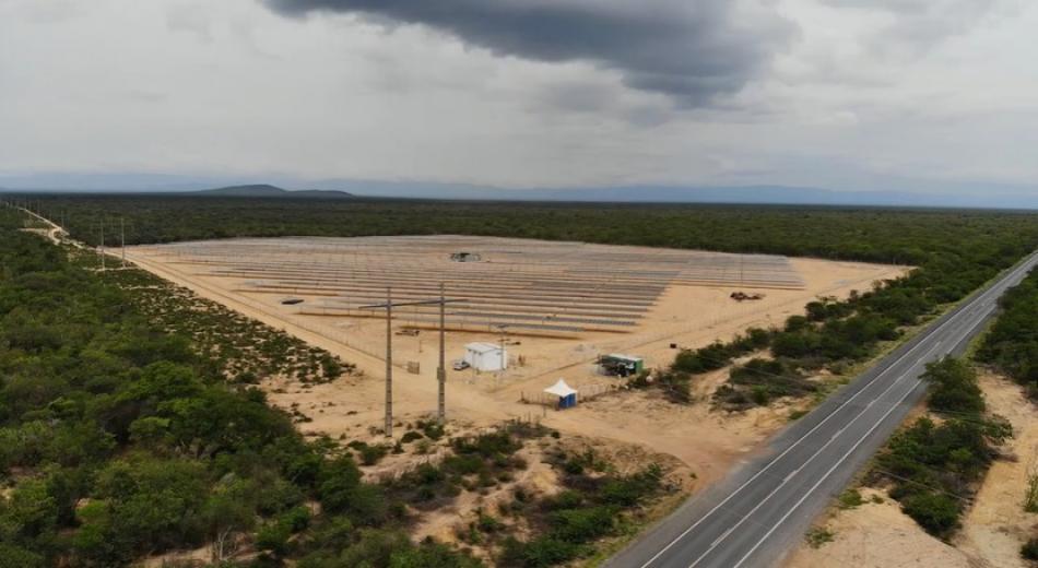 Usina fotovoltaica de Oliveira dos Brejinhos é considerada umas das maiores do Brasil