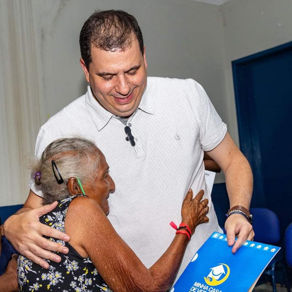 Prefeitura Xique-Xique comemora três anos do “Minha Casa de Verdade” com mais entregas de títulos de propriedade