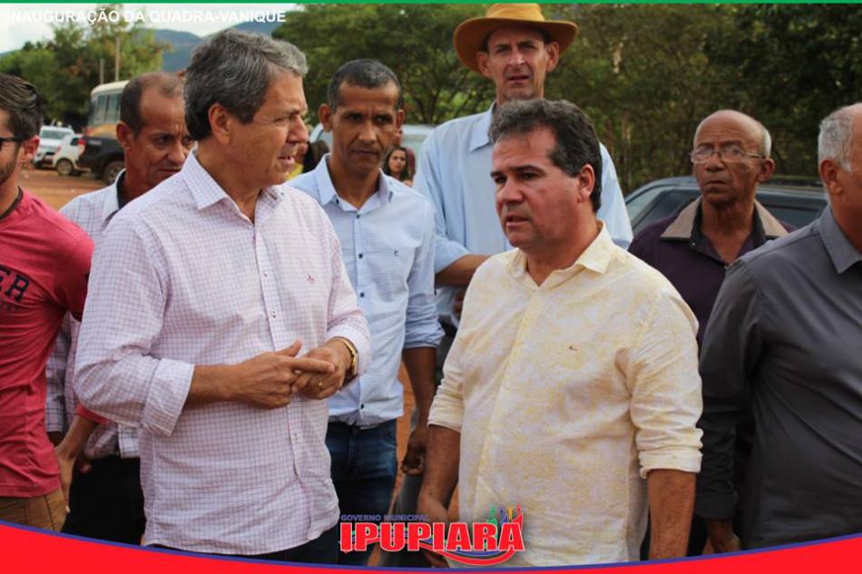 Ipupiara: Prefeitura inaugura quadra poliesportiva na comunidade de Vanique