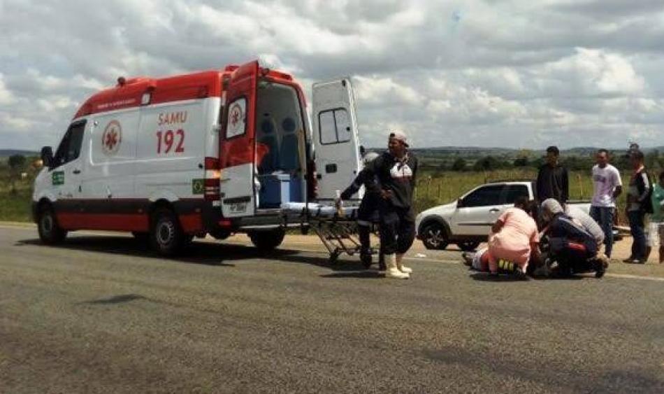 Mototaxista é assaltado e baleado enquanto transportava passageiro em Irecê