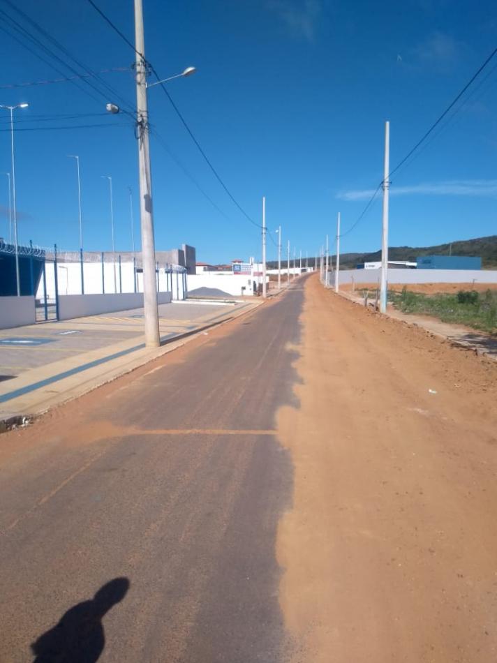 Gentio do Ouro: Morador reclama de estragos deixados em rua por obra da Embasa