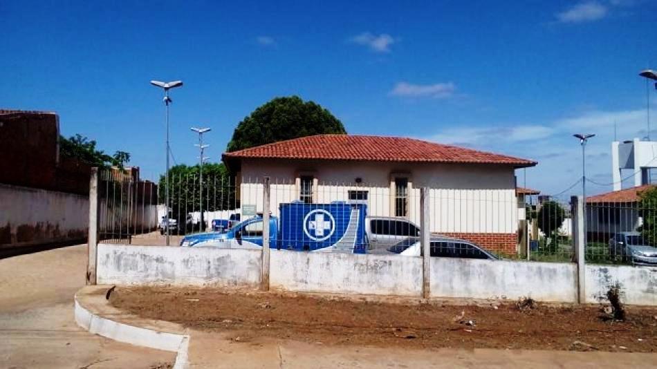 Corpo esquartejado é encontrado dentro de terreno baldio em Irecê