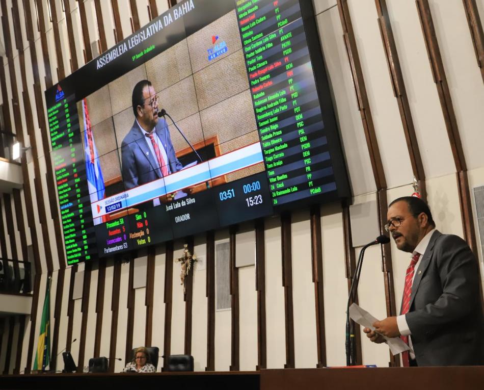 Deputado Jacó critica espionagem no Planalto